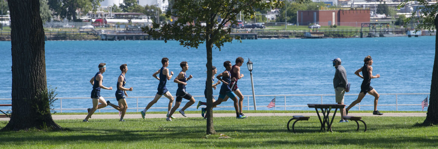 SC4 Cross Country team by the St Clair River