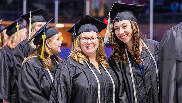 sc4 students at commencement