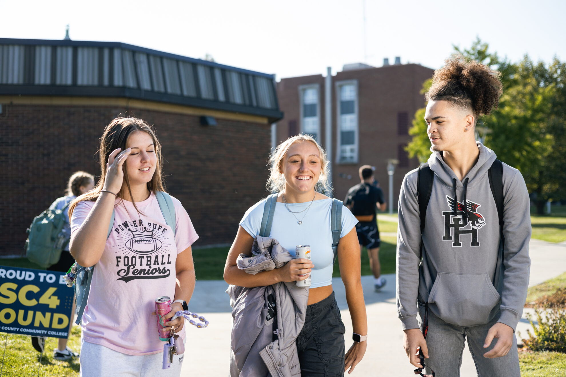 SC4 Students on campus